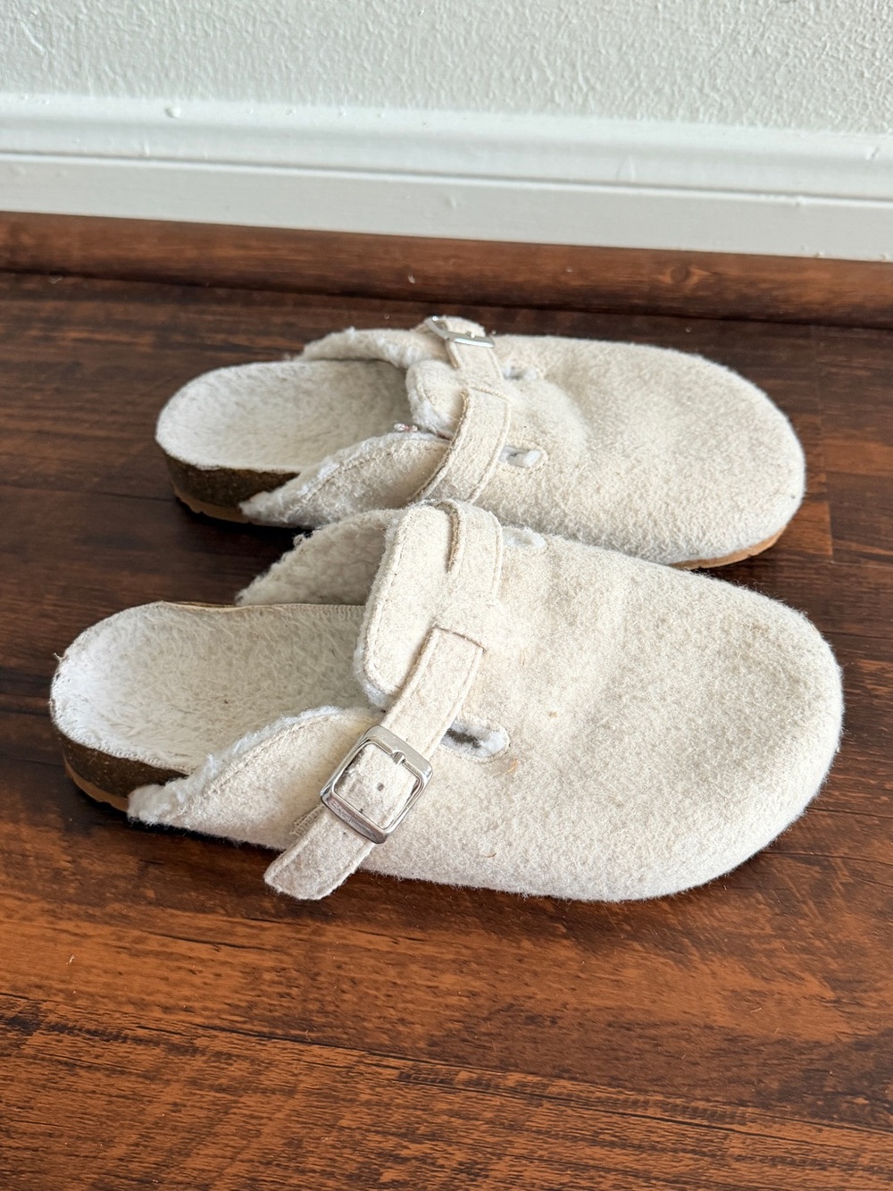 GAP Cream Kids Slip-On Clog with Adjustable Buckle